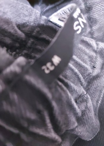 Düğmeli Siyah Bol Paça Kadın Kot Pantolon - Görsel 4