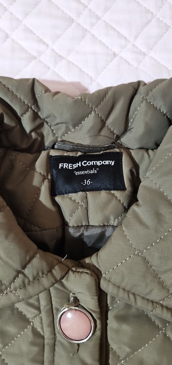 Düğmeli Yeşil Kadın Mont - Görsel 4