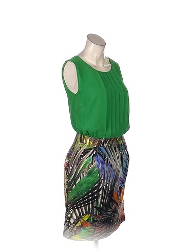 Vintage Love PreLoved Kısa Elbise %70 İndirimli.
