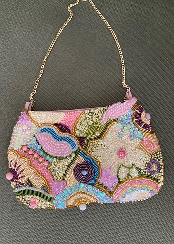 Zara Boncuk İşlemeli Çok Renkli Bohem Kadın Çantası