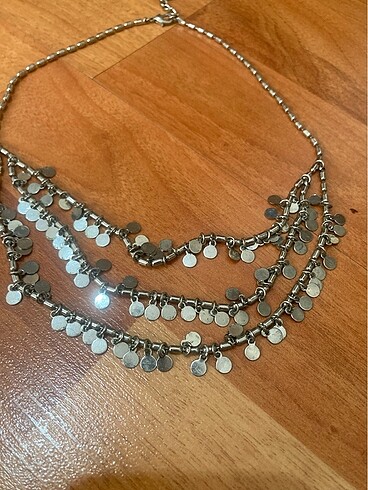 Accessorize Kolye