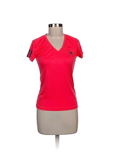 Adidas Bluz %70 İndirimli.