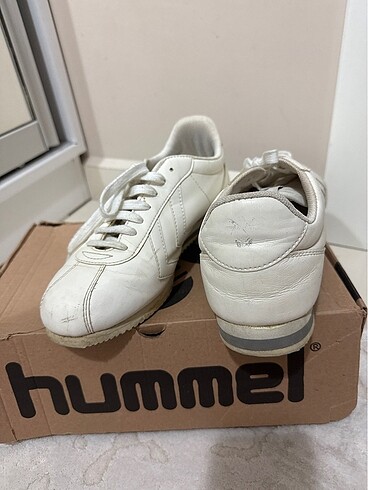 Hummel Orijinal kutusunda hummel