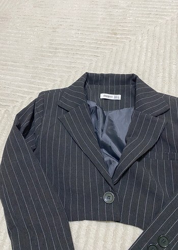 Zara Sikligin Ve Rahatligin Bulustugu Siyah Cizgili Blazer