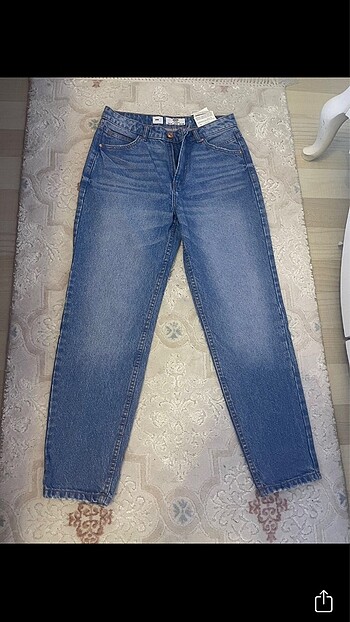 Bershka mom jean