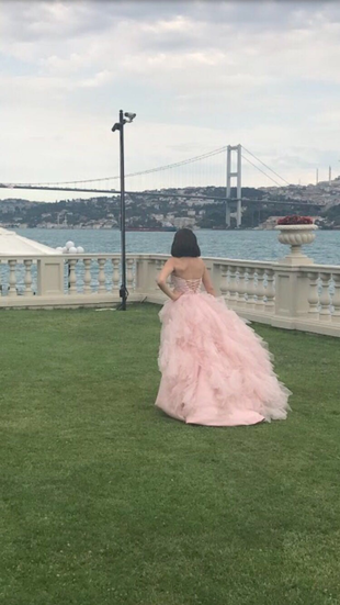 36 Beden pembe Renk Ömür Özer abiye tasarım elbise