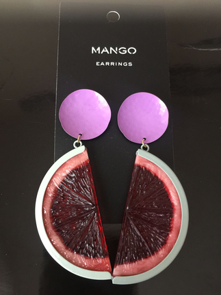 Mango Mango marka çok tatlı sıfır küpe