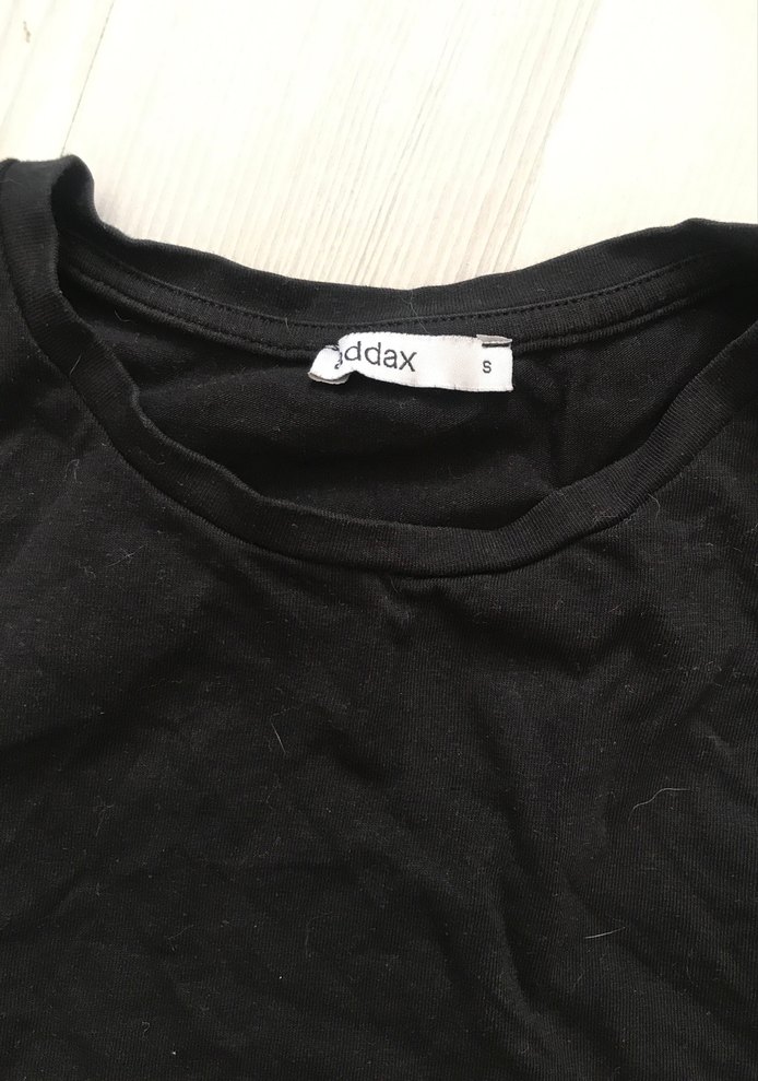 Siyah Kolsuz Basic Crop Top - Görsel 2