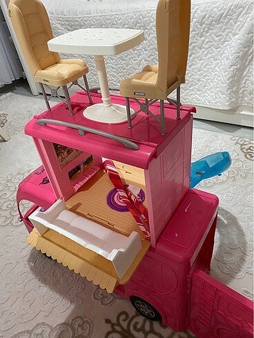 Pembe renk orjinal barbie bebek karavan