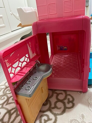  Pembe renk orjinal barbie bebek karavan