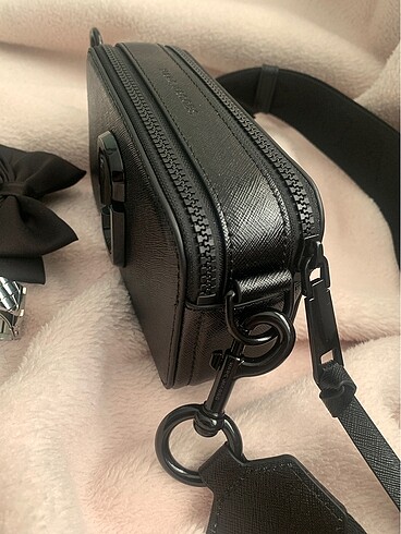 Beden MARC JACOBS Snapshot Çanta (black)