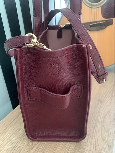 Beden bordo Renk MARC JACOBS The Medium Tote Bag (chianti)