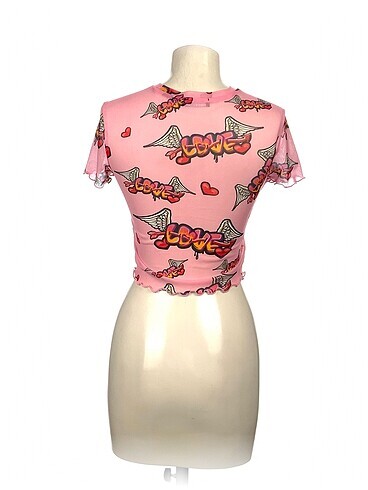s Beden Bershka T-shirt %70 İndirimli.