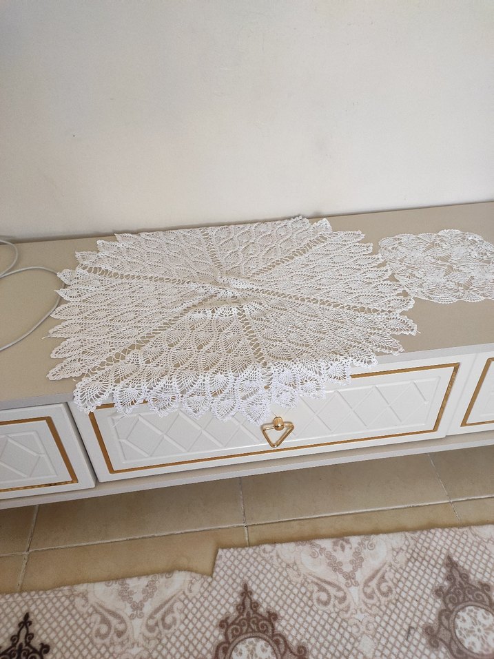 Beyaz El Örgüsü Dantel Masa Örtüsü - Görsel 2