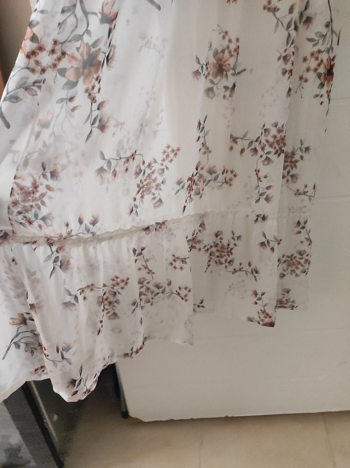 Bohem Çiçek Desenli Uzun Beyaz Elbise - Görsel 2