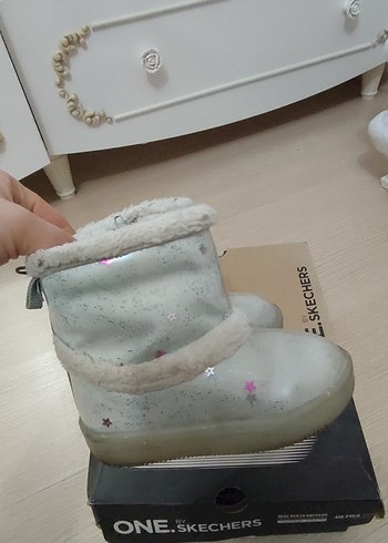 Beyaz Kız Çocuk Pastel Lastik Bot - Görsel 5