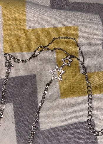 Gri Zincir Detaylı Nakışlı yıldızlı el hazması - Görsel 2