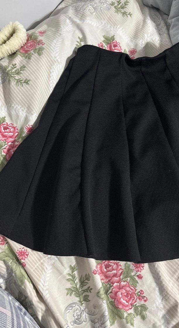 Kadın Siyah Pilili Midi Etek - Görsel 3