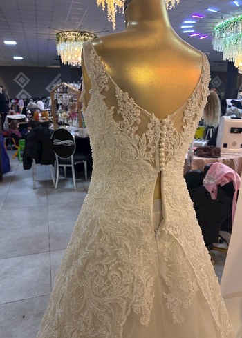 Klasik V Yaka A Kesim Gelinlik - Görsel 4