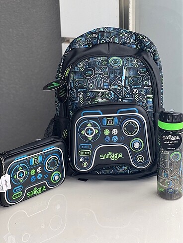 Smiggle Set