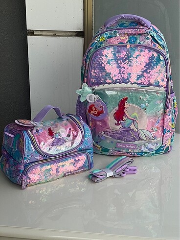  Smiggle Set