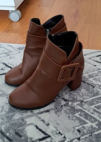 topuklu bot - Görsel 3