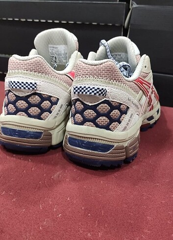 Asics spor ayakkabı 