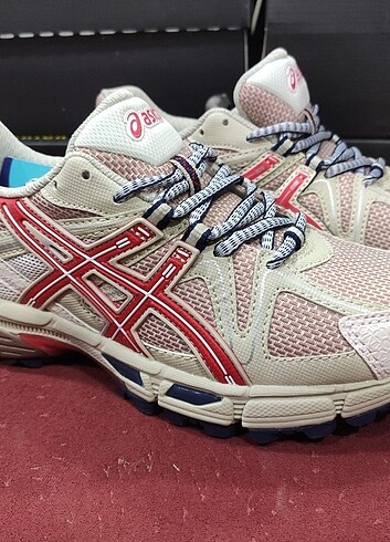 Asics spor ayakkabı 