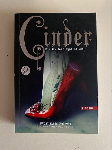  Beden Renk Ay Günlükleri Serisi 4 kitap ( Cinder, Scarlet, Cress, Winter)