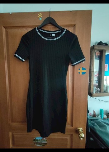 H&M Kısa Kollu Siyah Midi Elbise