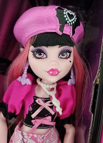 Monster High Bebek Draculaura