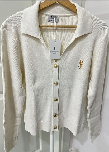 Yves Saint Laurent universal