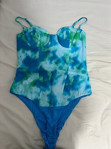 Zara body