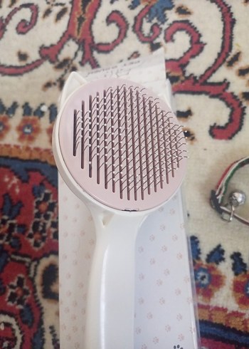 Pastel Beyaz Kedi Tüy Fırçası - Görsel 3