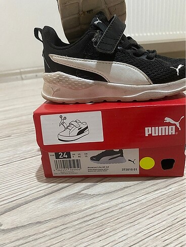 24 Beden Puma çocuk spor ayakkabı