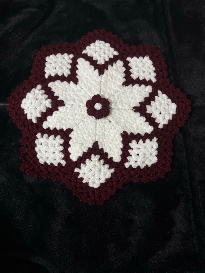 Bordo Beyaz Örgü Banyo lifleri - Görsel 2