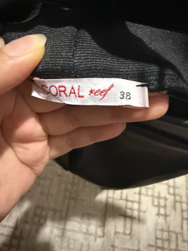 Siyah Deri Kadın Tayt - Görsel 4