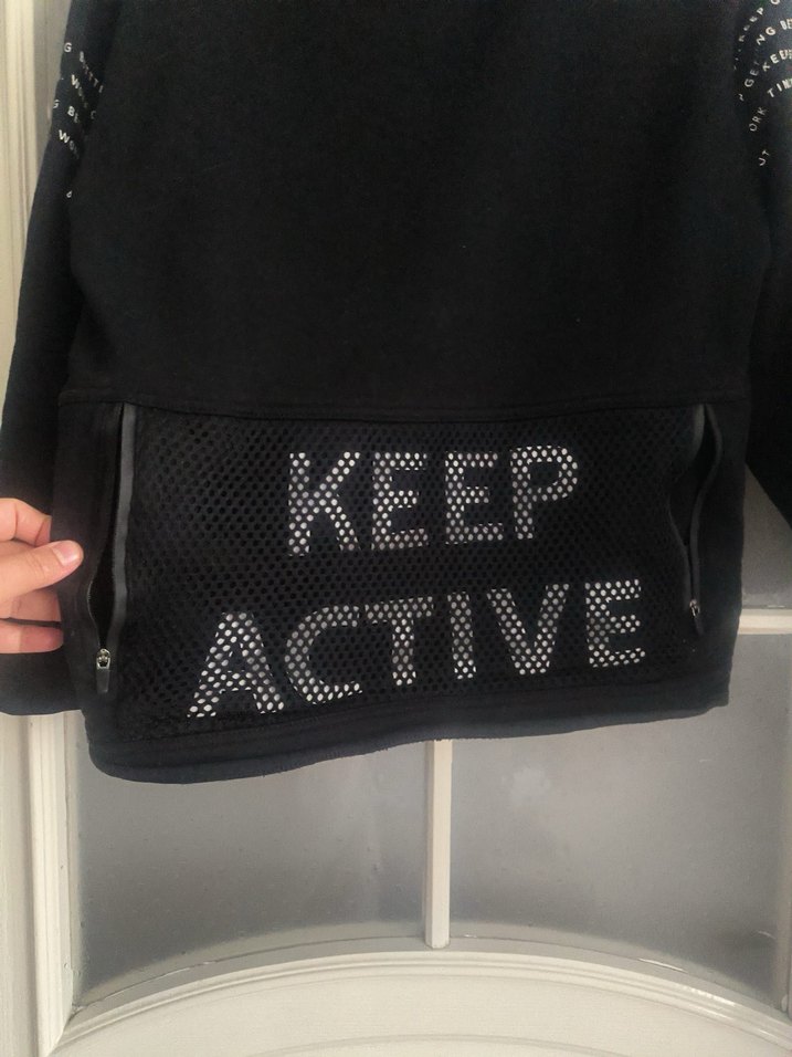 Kapüşonlu Siyah Çocuk Sweatshirt - Görsel 3