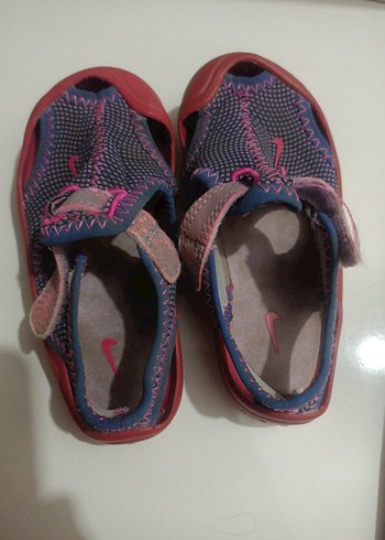 21 Beden Nike Kız Çocuk Renkli Velcro Sandalet