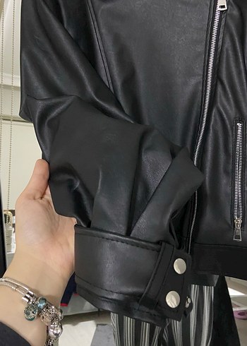 Kadın Siyah Deri ceket - Görsel 2