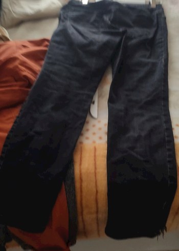 Siyah Kemerli Dar Kesim Kadın Kot Pantolon - Görsel 6