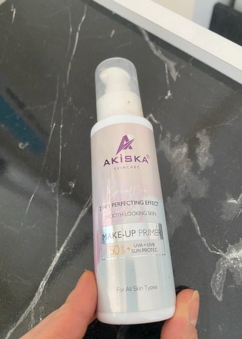 Akiska 2'si 1 Arada Makyaj Bazı ve Güneş Koruyucu SPF 50 - Görsel 3