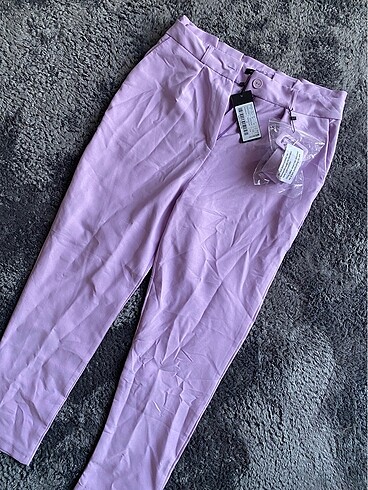 Lila kemerli kumaş pantalon