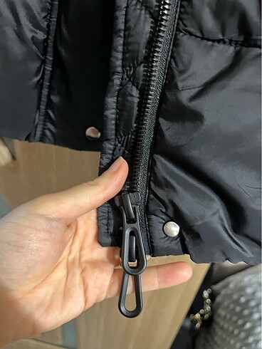 Mango su geçirmez kapitone mont - Görsel 6