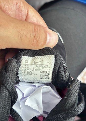 37,5 Beden pembe Renk Siyah-Pembe Bağcıklı Nike Spor Ayakkabı