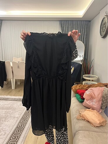 siyah uzun kol elbise