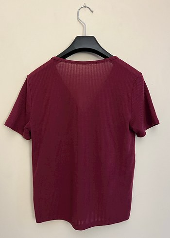 Bordo V Yaka Kısa Kollu Kadın Tişört - Görsel 2