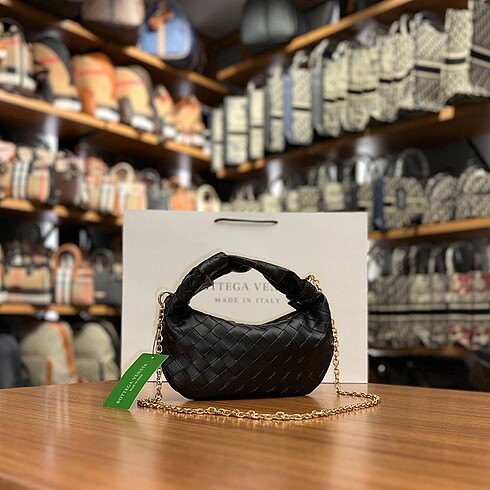 Bottega Veneta