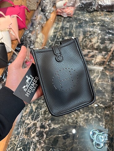 Hermes telefonlul