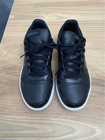 Adidas ayakkabı